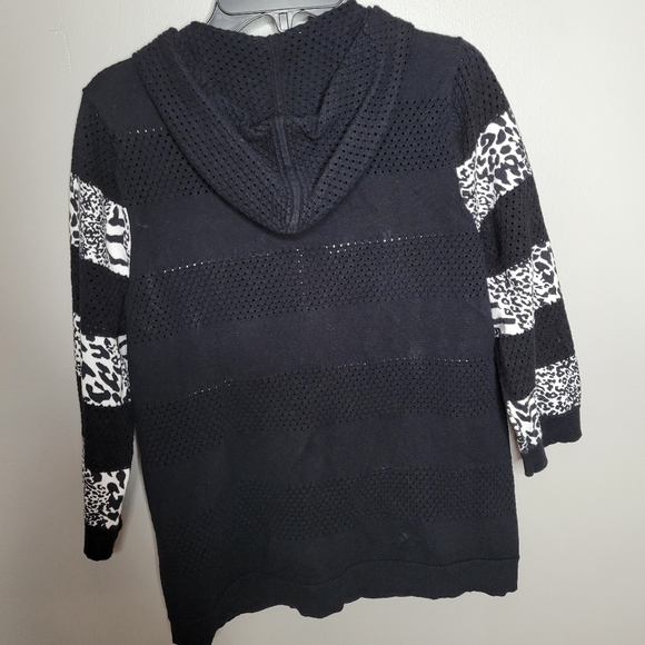 ZENERGY Black Zip-Up Size 0 - Picture 5 of 6